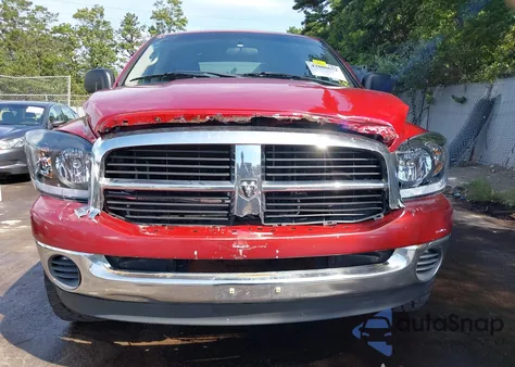 2007 Dodge Ram 1500 Slt/Trx4 Off Road/Sport z USA, uszkodzony, nr VIN 1D7HU18N47S146337